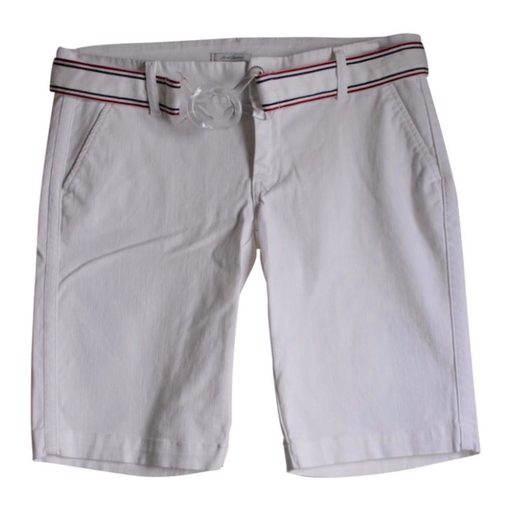 ✨HOST PICK✨7 for all mankind Bermuda shorts